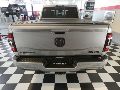 Used 2024 RAM 2500 Limited image 5