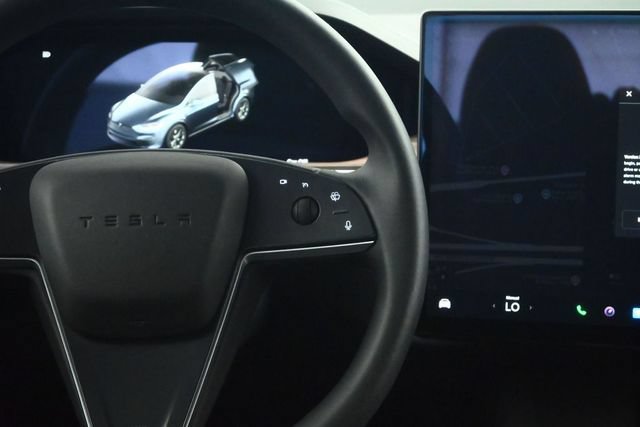 Used 2024 Tesla Model X AWD/4WD image 43