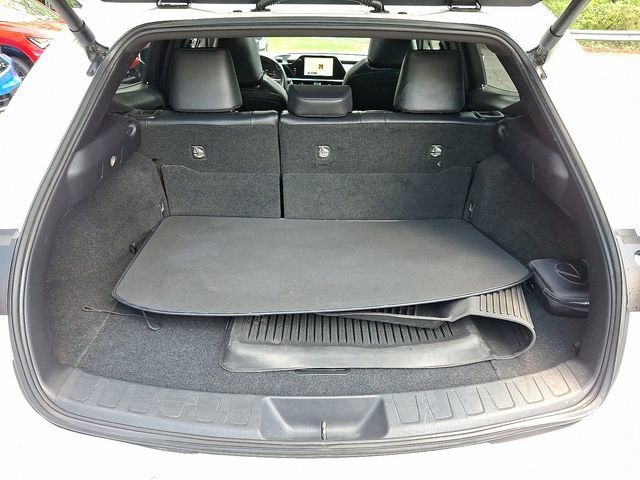 Used 2024 Lexus UX 250h F Sport AWD/4WD image 30