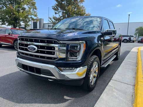 Used 2023 Ford F150 Lariat w/ Equipment Group 502A High AWD/4WD image 3