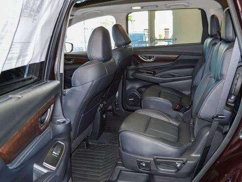 Used 2024 Subaru Ascent Touring AWD/4WD image 11