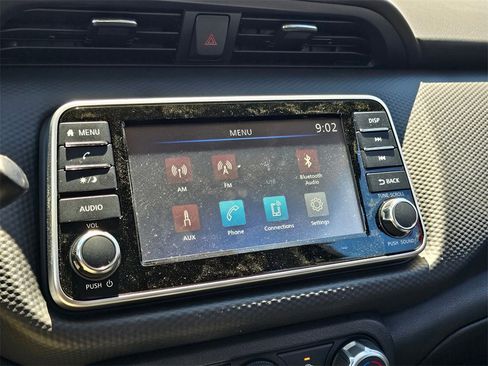 New 2025 Nissan Kicks Play S image 8