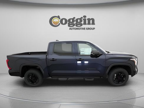 New 2026 Toyota Tundra SR5 AWD/4WD image 22