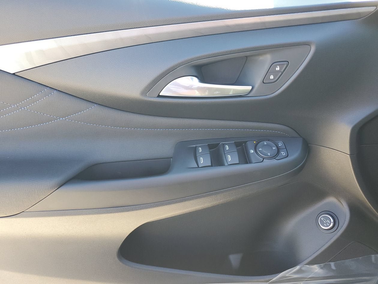 New 2026 Buick Envista Sport Touring w/ Convenience II Package FWD image 16
