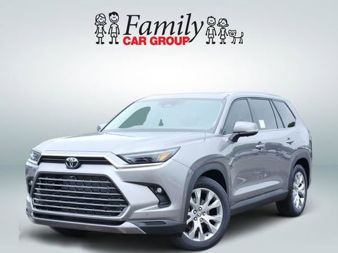 New 2026 Toyota Grand Highlander FWD image 1