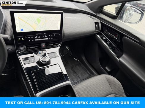 Used 2025 Toyota bZ4X FWD image 24