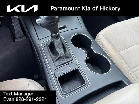 Used 2016 Kia Sorento FWD image 24