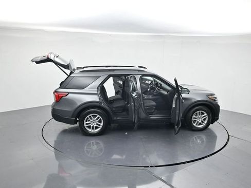 New 2026 Ford Explorer Active image 45