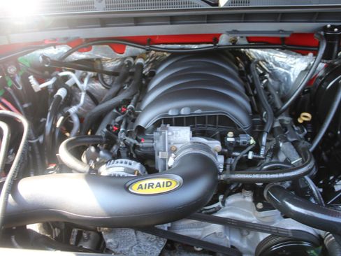 Used 2017 Chevrolet Silverado 1500 LT w/ All Star Edition AWD/4WD image 27