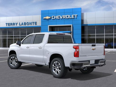 New 2026 Chevrolet Silverado 1500 LTZ w/ LTZ Premium Package AWD/4WD image 5