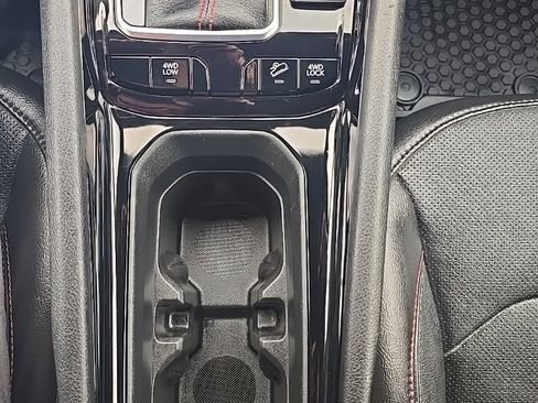 Used 2023 Jeep Compass Trailhawk w/ Trailhawk Elite Group image 32