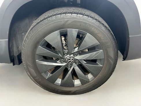 Used 2022 Volkswagen Taos S w/ IQ Drive S Package FWD image 11