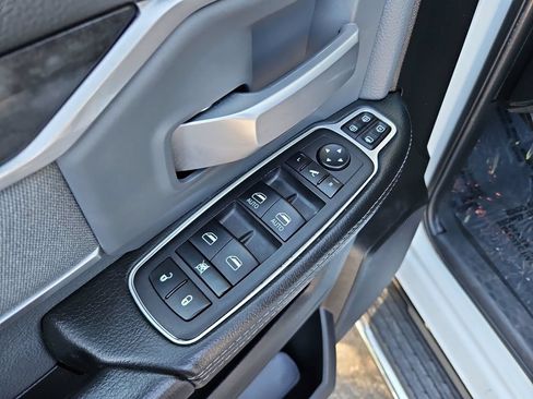Used 2023 RAM 2500 Big Horn w/ Level 1 Equipment Group AWD/4WD image 24