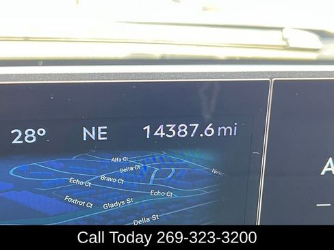 Used 2025 Lincoln Navigator Reserve w/ Jet Appearance Package image 7