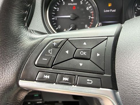 Used 2018 Nissan Rogue Sport SL w/ SL Premium Package AWD/4WD image 15