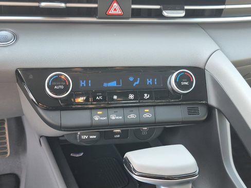 New 2026 Hyundai Elantra Sport FWD image 29