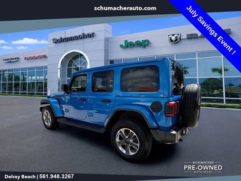 Used 2022 Jeep Wrangler Unlimited Sahara w/ LED Lighting Group AWD/4WD image 5