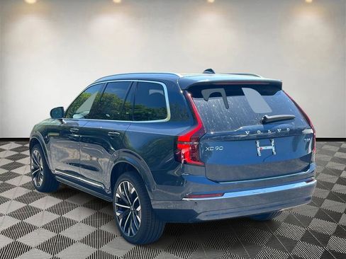 New 2026 Volvo XC90 T8 Ultra w/ Protection Package Premier AWD/4WD image 5