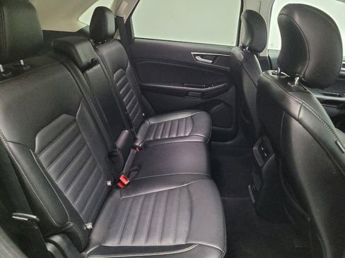 Used 2016 Ford Edge SEL w/ Equipment Group 201A FWD image 19