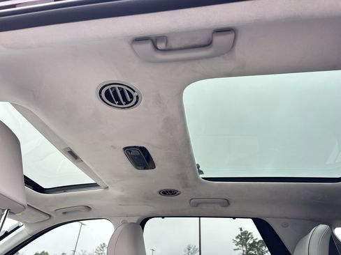 Used 2024 Hyundai Palisade Calligraphy image 12