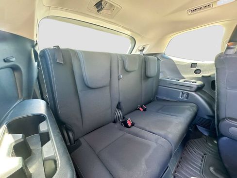 Used 2021 Subaru Ascent Premium w/ Convenience Package AWD/4WD image 27