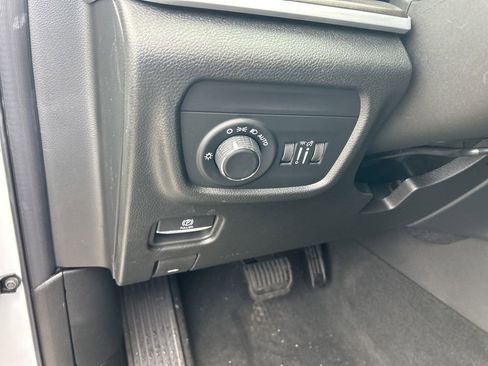 New 2026 Jeep Grand Cherokee Laredo image 37