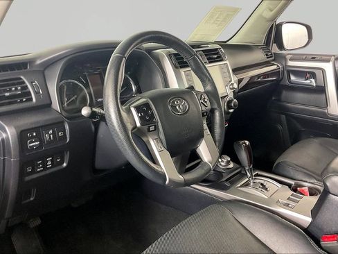 Used 2023 Toyota 4Runner Limited AWD/4WD image 15