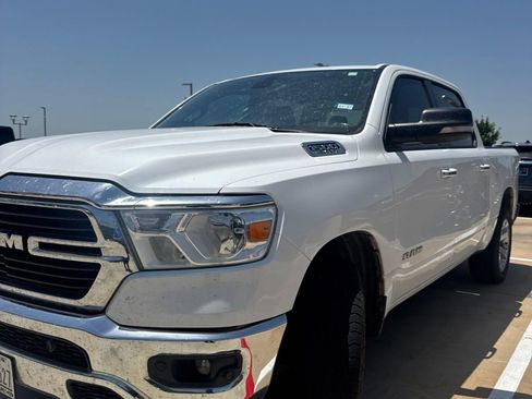 Used 2019 RAM 1500 Big Horn AWD/4WD image 3