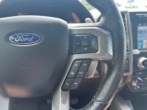 Used 2018 Ford F150 Raptor w/ Equipment Group 802A Luxury AWD/4WD image 22