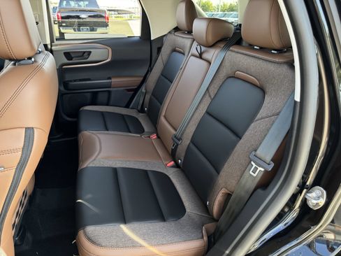 New 2026 Ford Bronco Sport Outer Banks AWD/4WD image 25