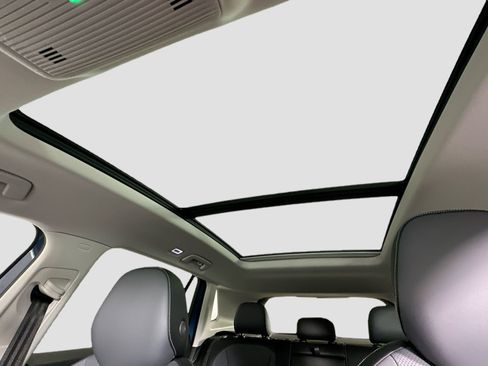 New 2026 Volkswagen Tiguan SE image 20