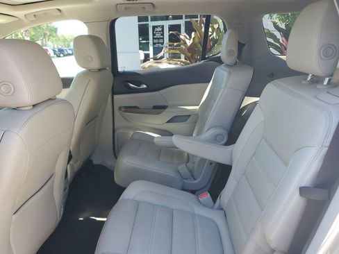 Used 2017 GMC Acadia Denali w/ Technology Package AWD/4WD image 14