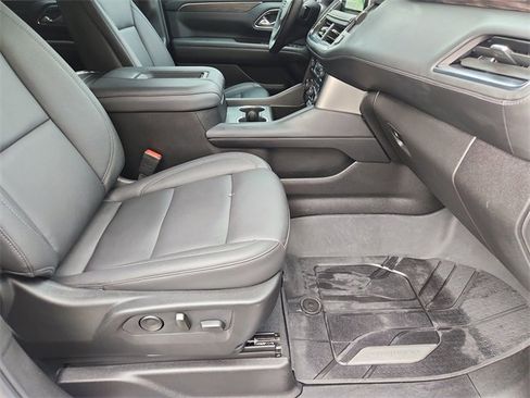 Certified 2024 Chevrolet Tahoe Z71 w/ Luxury Package image 29