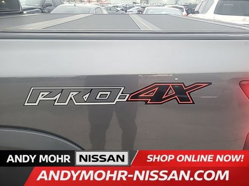 Used 2022 Nissan Frontier PRO-4X image 12