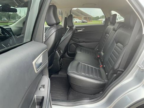 Used 2022 Ford Edge SEL w/ Convenience Package AWD/4WD image 10