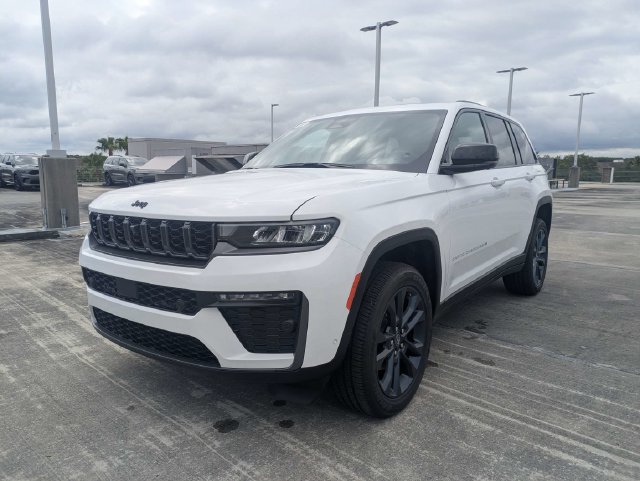 New 2026 Jeep Grand Cherokee Limited AWD/4WD image 8