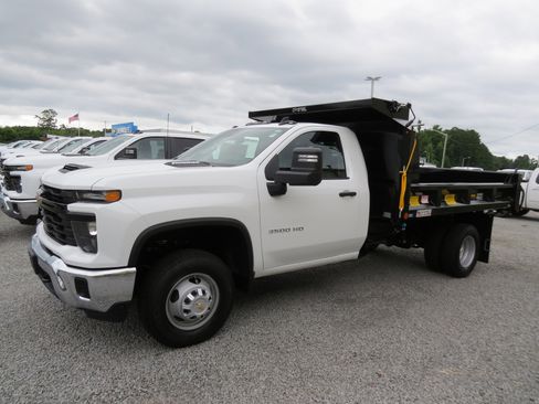 New 2025 Chevrolet Silverado 3500 W/T w/ WT Convenience Package AWD/4WD image 1