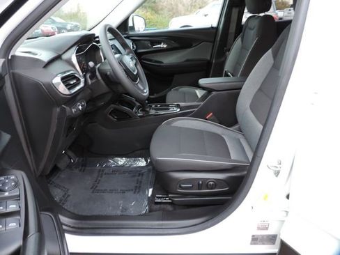Used 2023 Chevrolet TrailBlazer LT image 21