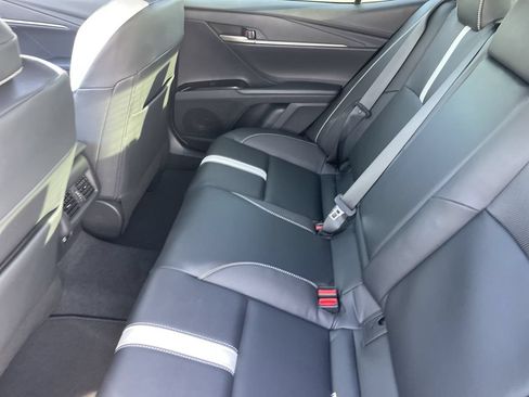 New 2026 Toyota Camry SE FWD image 21