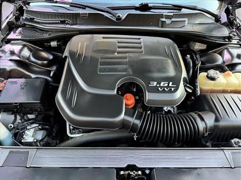 Used 2018 Dodge Challenger SXT w/ Blacktop Package image 21