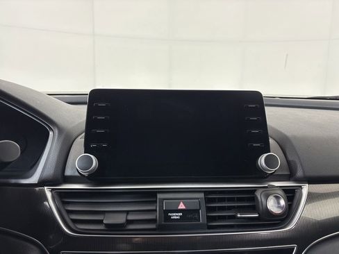 Used 2020 Honda Accord Sport image 23