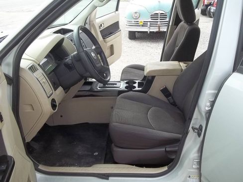 Used 2009 MAZDA Tribute i Sport FWD image 7