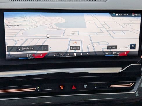 Certified 2025 BMW 530i image 24