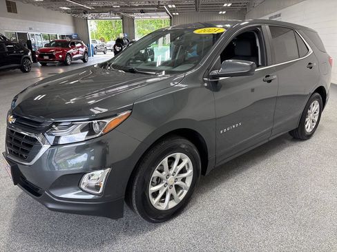 Used 2021 Chevrolet Equinox LT FWD image 3