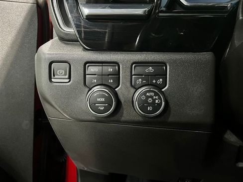 Used 2023 Chevrolet Silverado 1500 RST w/ Convenience Package II AWD/4WD image 27