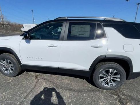 New 2026 Chevrolet Equinox LT w/ Convenience Package II image 7