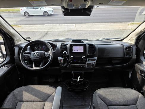 Used 2023 RAM ProMaster 2500 FWD image 18