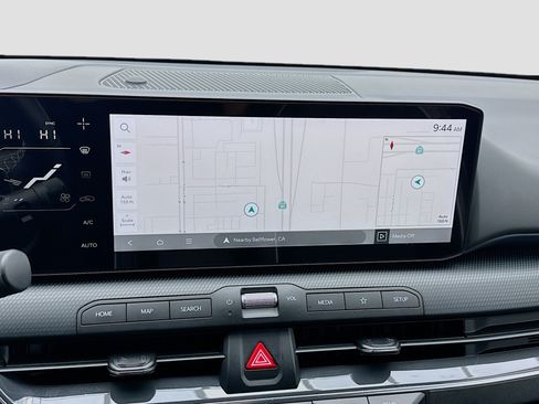 Used 2025 Kia K4 EX FWD image 9