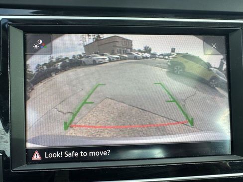 Used 2021 Volkswagen Jetta SE FWD image 16