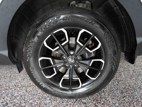 Used 2023 Hyundai Santa Cruz SEL Premium AWD/4WD image 28